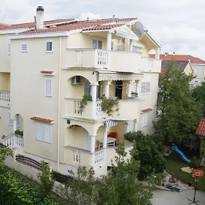 Apartament Marta - - Near The Sea