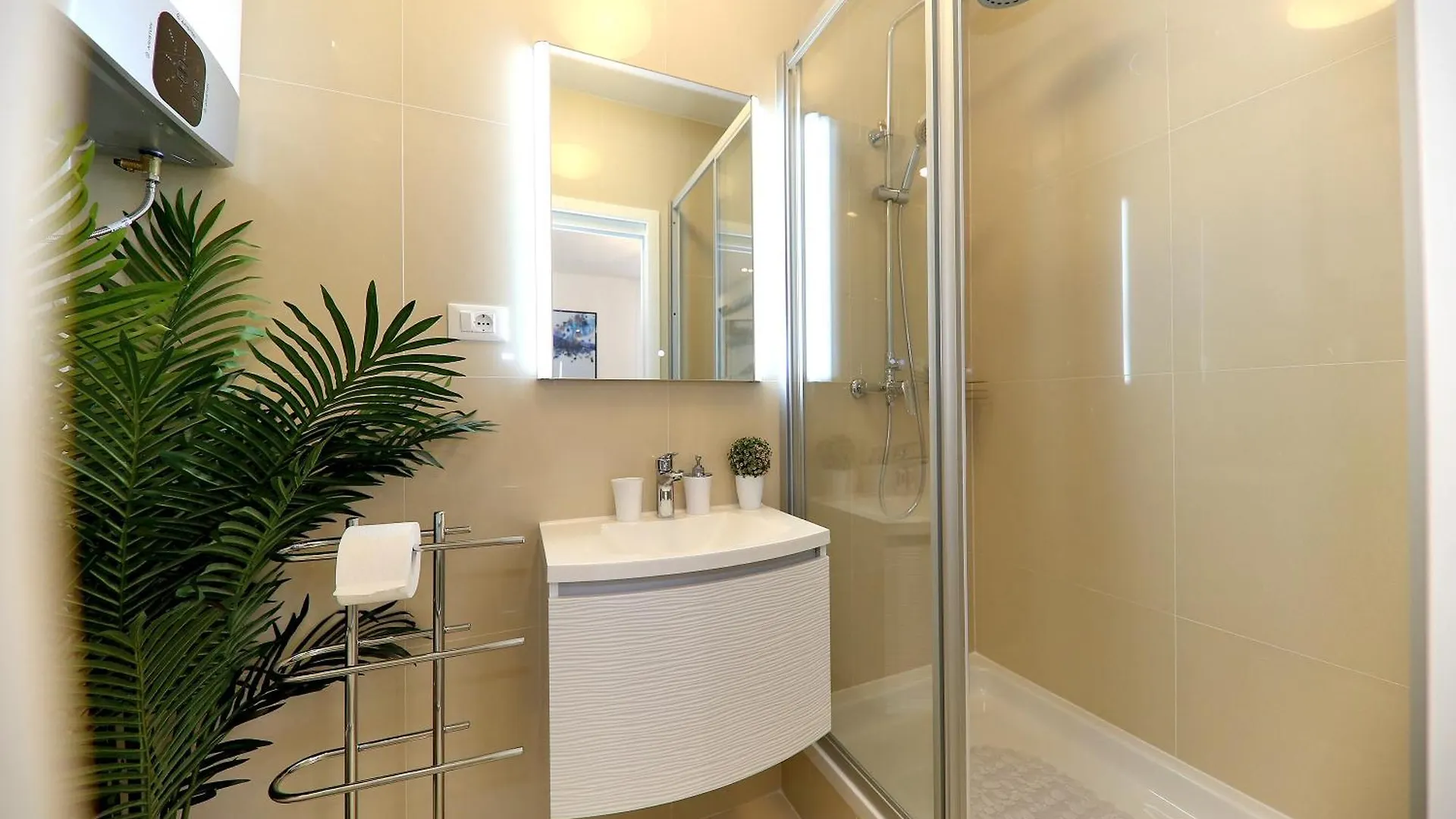 Kiko Luxury Accommodation Zadar 4*,